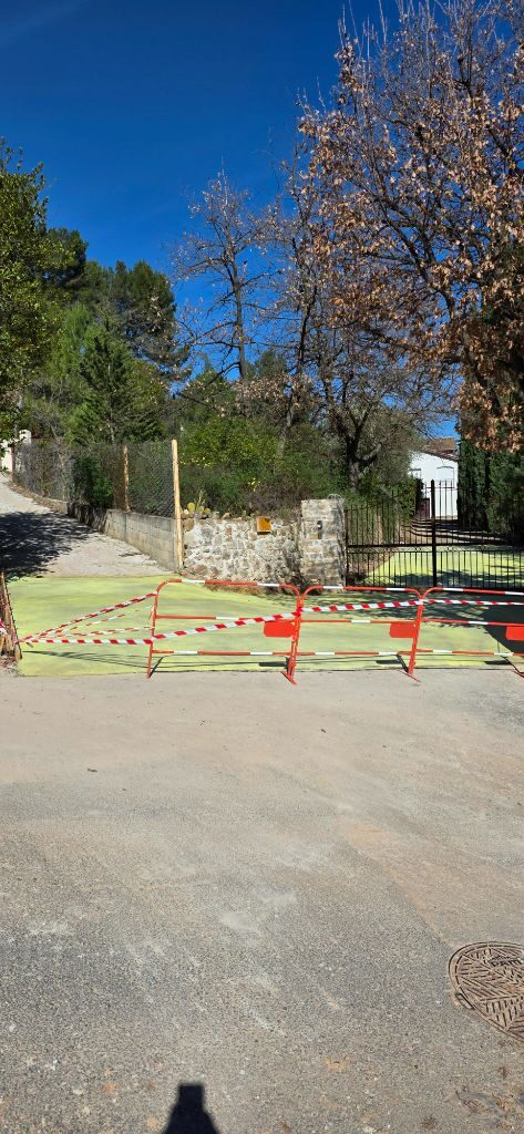 Terrasse en béton désactivé