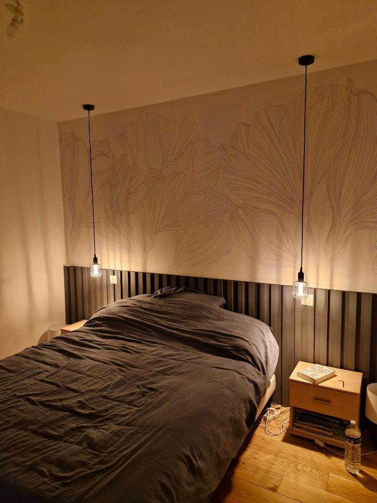Chambre avec finition décorative